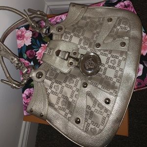 Metallic/silver authentic Versace shoulder bag.